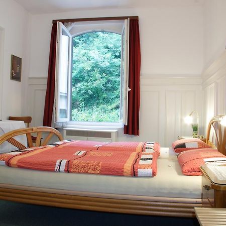 Pension Waldheim Freiburg im Breisgau Room photo